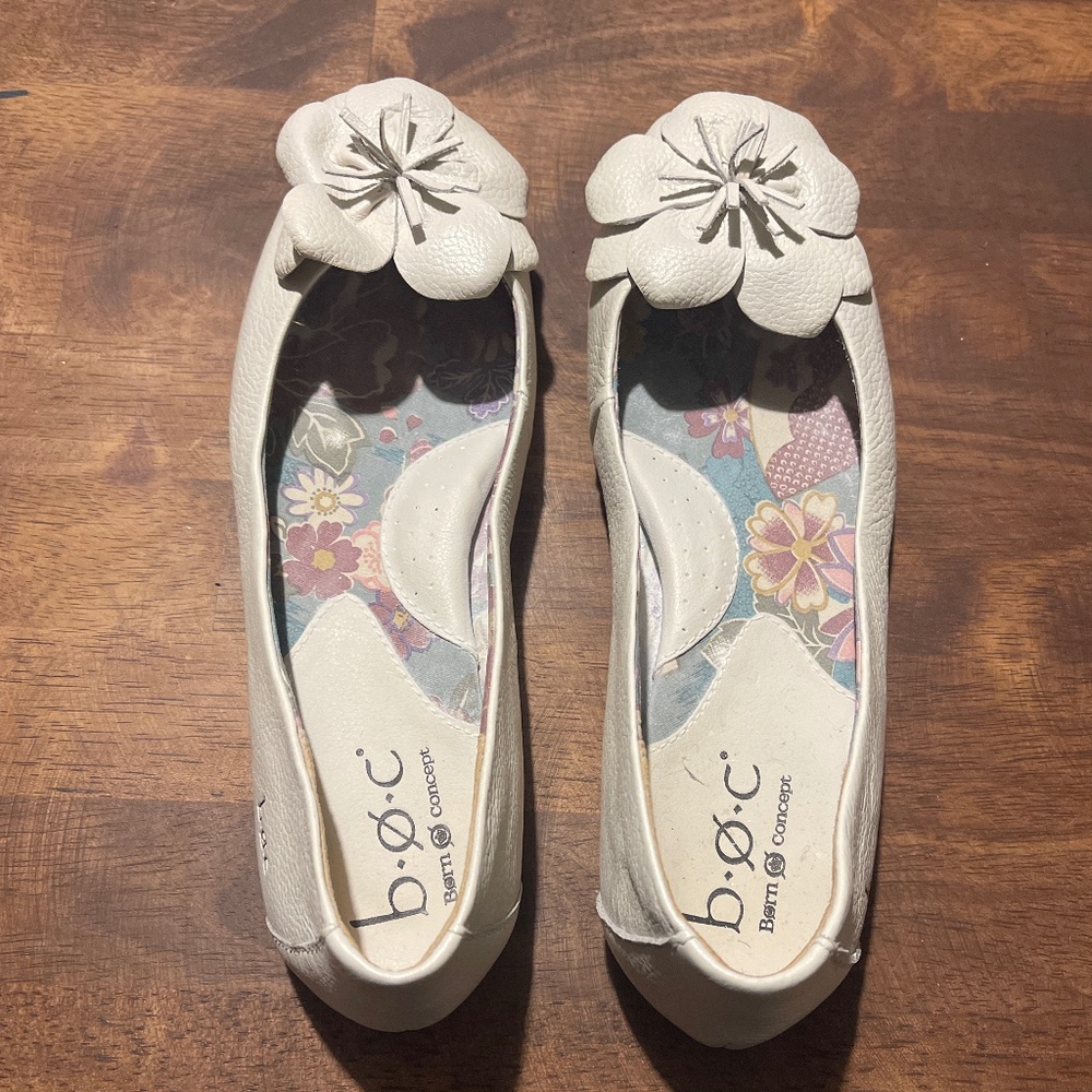 BOC flat shoes